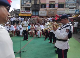 सरदार वल्लभभाई पटेल जयंतीनिमित्त पोलीस बँड पथकाचा देशभक्तीपर गीतांचा कार्यक्रम…