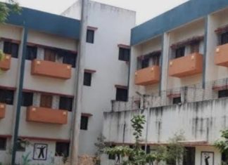 चिखलदरा येथील आदिवासी आश्रमशाळा अचलपूरला स्थलांतरित, २०० विद्यार्थ्यांचे भविष्य धोक्यात…