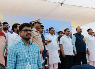 वनजमिनींवर अतिक्रमण करणाऱ्या शेतकऱ्यांना कायमरुपी पट्टे द्या :- कॉ.विनोद झोडगे