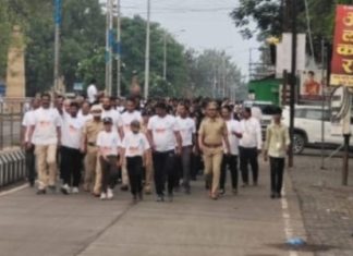 Walk for unity का हींगनघाट पुलिस स्टेशन द्वारा शानदार आयोजन। — एक बेहतरीन कदम देश की एकता और अखंडता के लिए।