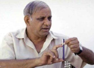 इतिहास के पन्ने की यादे।…. — “मैं सत्ता का भूखा नहीं,कुर्सी को हमेशा जूते की नोक पर टिका कर रखता हूं।:- मान्यवर साहब कांशीरामजी…