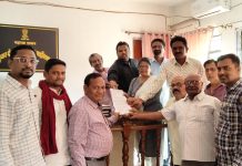 पत्रकारावर होणारे अन्याय व राज्यातील सर्व वृत्तपत्रांना 150% दरवाढ द्या :- व्हाईस ऑफ मीडियाची तहसीलदार मार्फत मुख्यमंत्र्याकडे मागणी…