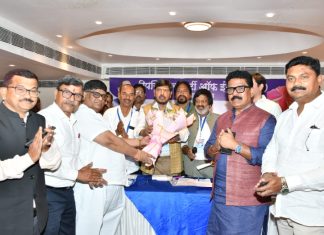 डॉ.हुलगेश चलवादी यांची ‘आरपीआय’ प्रदेश उपाध्यक्षपदी नियुक्ती… — राष्ट्रीय अध्यक्ष, केंद्रीय राज्यमंत्री ना.रामदास आठवलेंच्या हस्ते सत्कार…