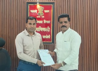 साकोलीत घरकुल प्रकरणांवर गती देण्याची मागणी; गटनेता संदीप बावनकुळे सरसावले घरकुल लाभार्थ्यांच्या मदतीला; मुख्याधिकाऱ्यांना निवेदन…