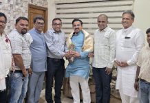 गडचिरोली जिल्हा प्रभारी पदी नियुक्ती झाल्याबद्दल डॉ. परिणय फुके यांचा भाजपा कुरखेडाच्या वतीने सत्कार..