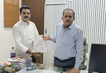 नागझिरा रोडच्या सिमेंटीकरण करणासाठी नगरसेवक इंजि.संदीप बावनकुळे यांचे जिल्हा परिषदेला निवेदन…