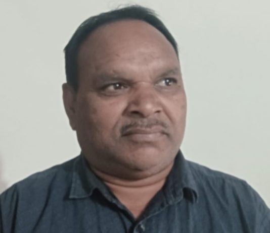 महापुरुषांच्या ( डॉ. आंबेडकर आणि म. फुले ) जयंत्या संपल्या……. — वर्गणी गोळा करून,डी.जे. च्या तालावर नाचून,बॅनरवर विविध पैलूचे बाबासाहेबांचे (AI ) फोटो टाकून,बेंबीच्या देठापासून बोंबलत… — जयंत्या साजऱ्या केल्या आणि महापुरुषांचे आम्ही 100% उपकार फेडले!