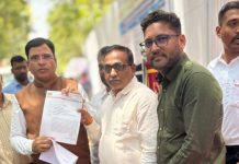 दिव्यांग बांधवाच्या समस्या निकाली काढण्यासाठी सहपालकमंत्री ना.आशिष जयस्वाल यांना भाजपा तालुकाध्यक्ष चांगदेव फाये यांनी दिले निवेदन!… — समस्या सोडविण्यासाठी प्रयत्न करण्याचे दिले आश्वासन.