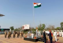 १ मे महाराष्ट्र दिनी पहिल्यांदाच धानोरा येथील तहसील कार्यालयात आमदार मिलिंद नरोटे यांच्या हस्ते ध्वजारोहण…