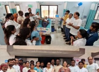 “महाडायलिसीस -स्वस्थ आरोग्याची हमी”या उपक्रमा अंतर्गत महाराष्ट्रात सात उपजिल्हा रुग्णालयात महाराष्ट्र दिनचे औचित्य साधून त्यामधील एक असे अत्याधुनिक डायलिसिस केंद्राचे लोकार्पण, मूत्रपिंड रुग्णांना दिलासा…