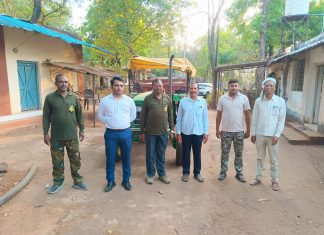चारभट्टीच्या जगंलात अवैध रेती वाहतूक करणारा ट्रॅक्टर जप्त… — वन विभागाची कार्यवाही…