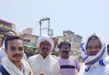 देवसरा – मेंढा – खांबाळा मार्ग तात्काळ दुरुस्त करा, हेमंत मरकाम यांचे कूरखेडा येथे आमदाराना निवेदन…