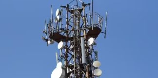 Customers in the Rural Areas of Chimur Taluka Distressed Due to Lack of Jio Network Coverage… — Should We Switch Our Jio SIM Cards?