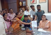 राधाकृष्ण चौक,बाबुपेठ येथील मोबाईल टॉवरचे काम थांबवून पर्यायी जागेचा विचार करण्याचे महापौरांचे निर्देश…..